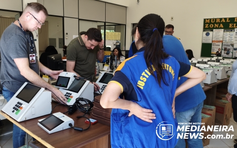 Imagem da notícia Por dentro das urnas: reportagem acompanha preparação e testes em Medianeira