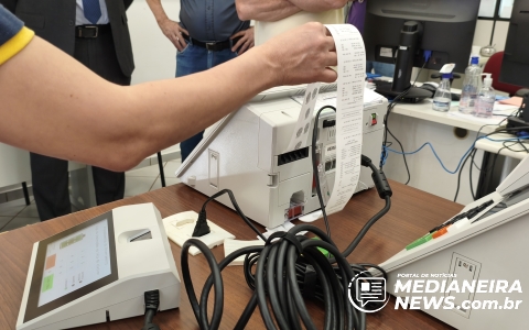 Imagem da notícia Por dentro das urnas: reportagem acompanha preparação e testes em Medianeira