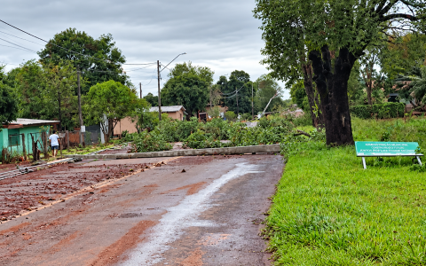 Imagem da notícia Temporal destelha casas, atinge comércios e causa alagamentos em Medianeira e região