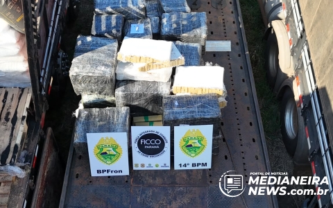 Imagem da notícia Caminhão com mais de 1,5 tonelada de maconha é apreendido na BR-277 em São Miguel