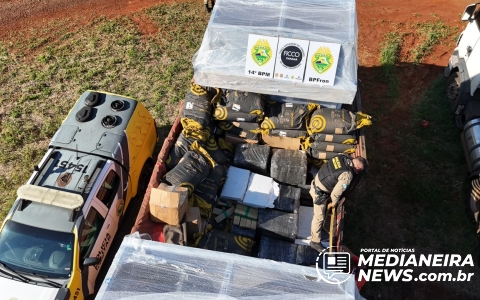 Imagem da notícia Caminhão com mais de 1,5 tonelada de maconha é apreendido na BR-277 em São Miguel