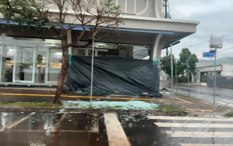 Imagem da notícia Temporal destelha casas, atinge comércios e causa alagamentos em Medianeira e região
