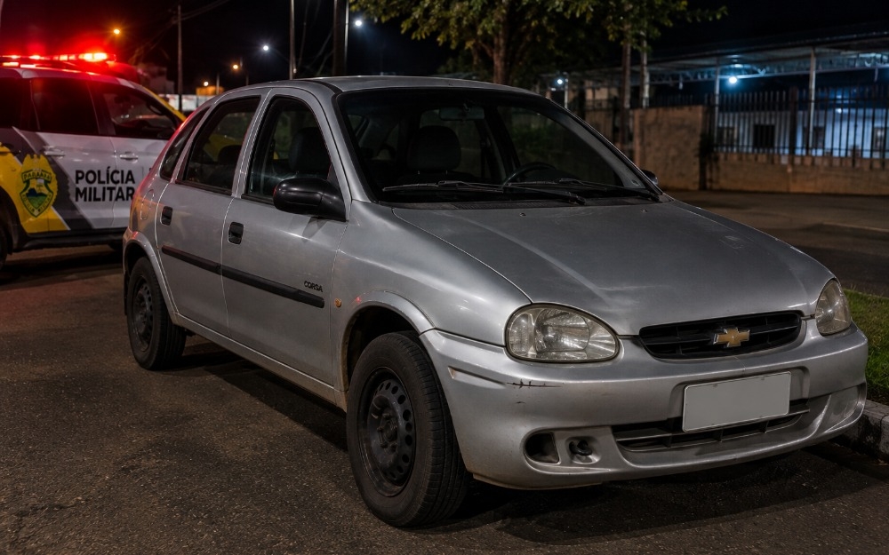 Imagem da notícia Corsa usado em assalto é localizado abandonado em Medianeira