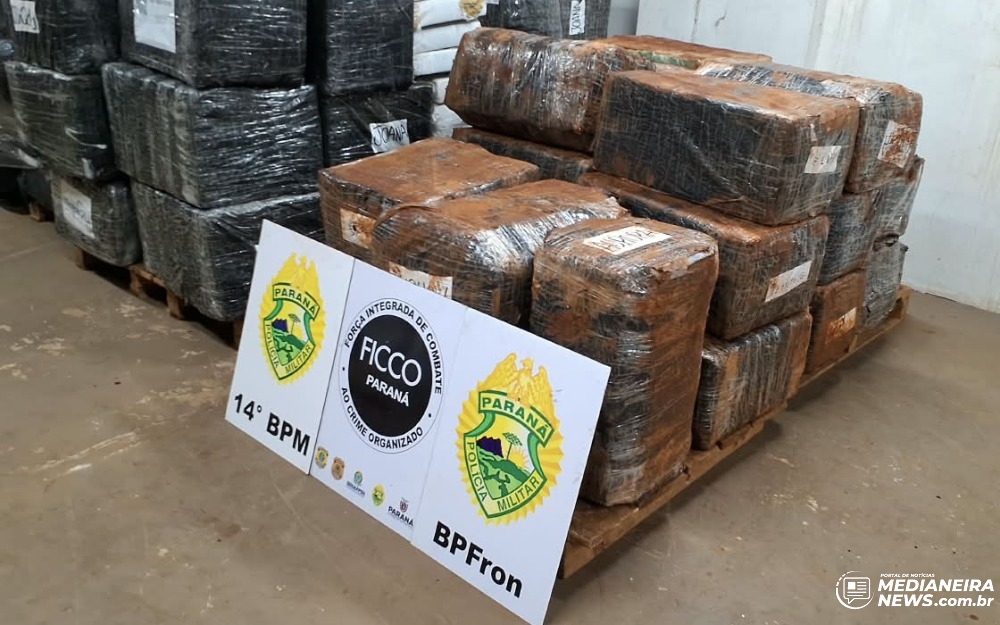 Imagem da notícia Mais de uma tonelada de maconha é apreendida em caminhão na BR-277, em Matelândia