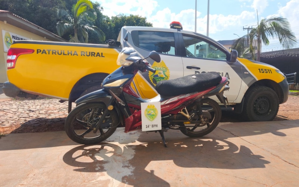 Imagem da notícia Motocicleta é apreendida após abordagem por passageiro sem capacete em Medianeira
