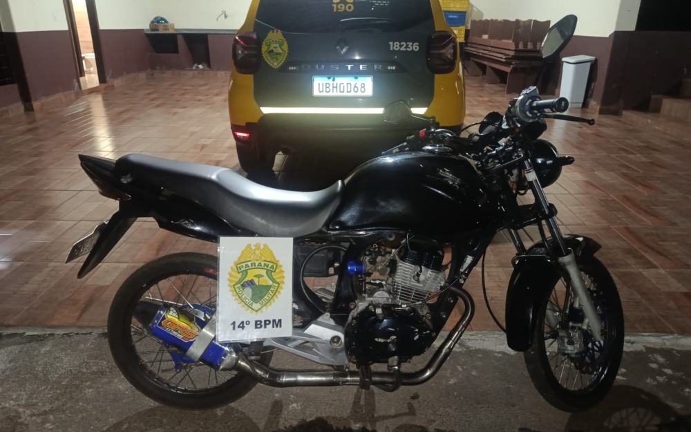 Imagem da notícia Motocicleta é apreendida por irregularidades durante abordagem em São Miguel do Iguaçu