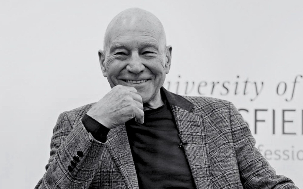 Imagem da notícia Patrick Stewart, eterno Professor Xavier de “X-Men”, morre aos 86 anos